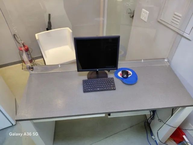 Mesa de Computador - Foto 4