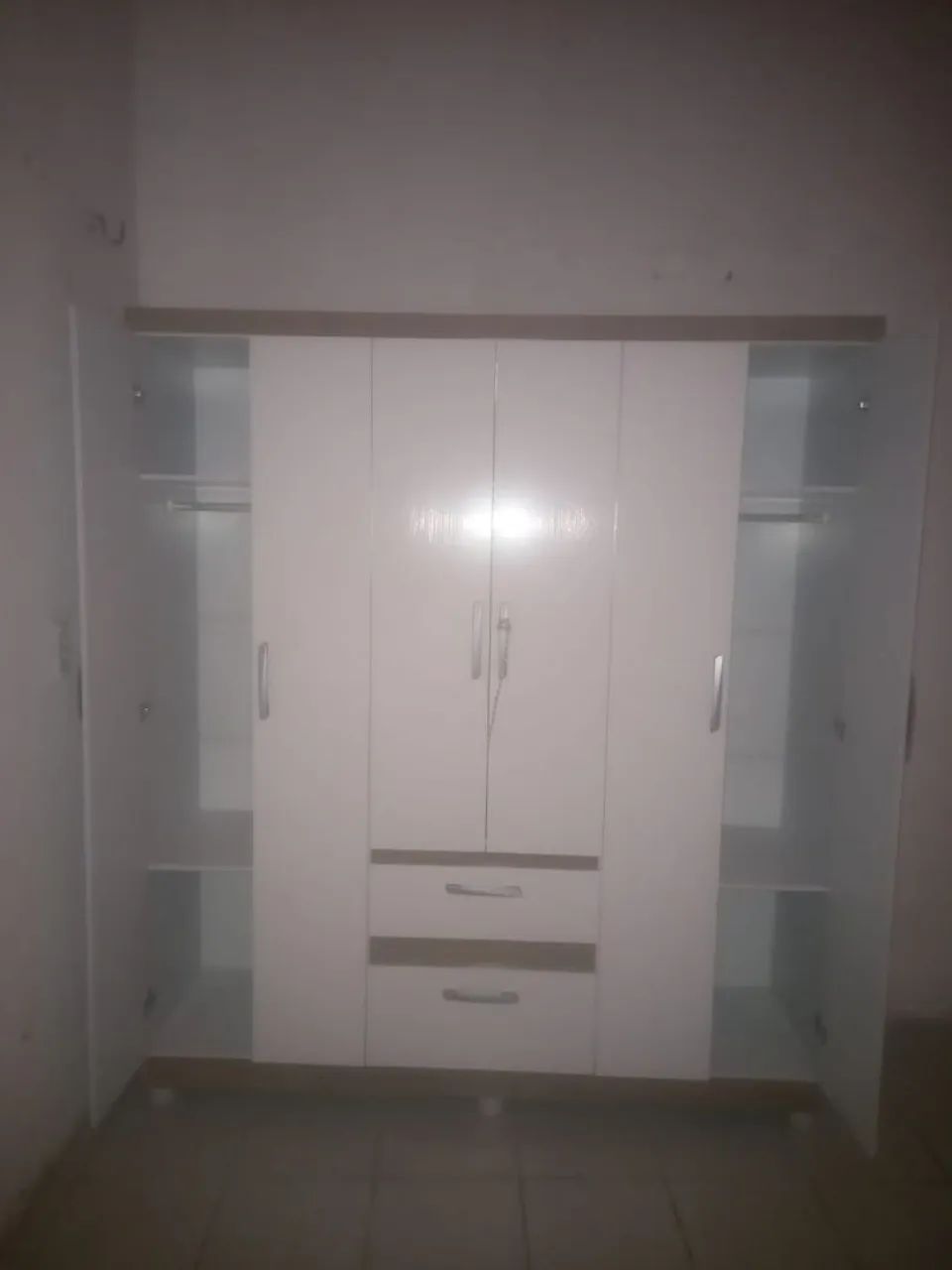Guarda roupa 6 portas - Foto 3
