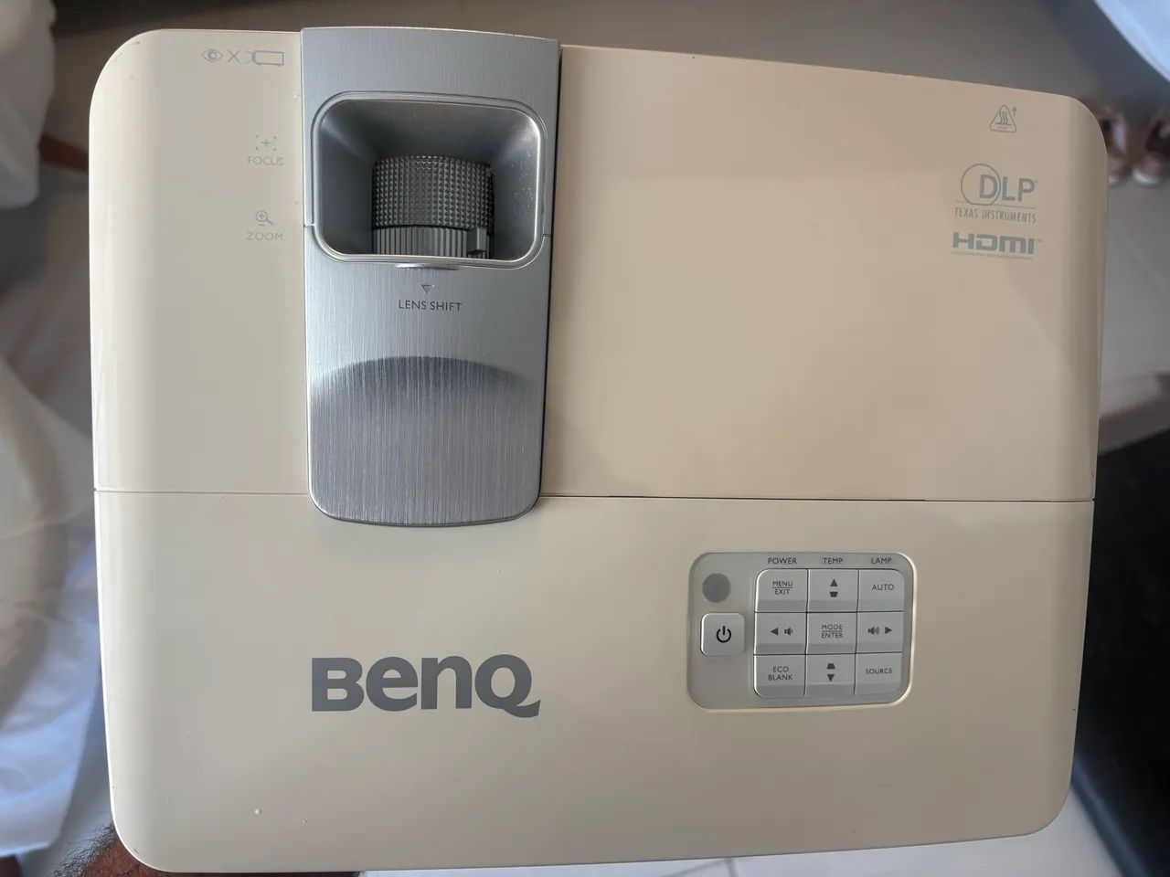 PROJETOR BENQ (W1070)