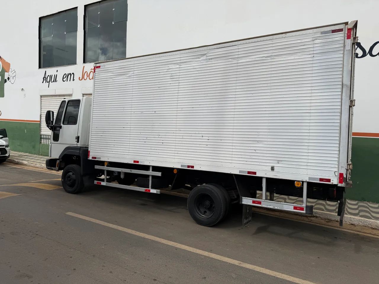 Caminhão 815E  - Foto 3