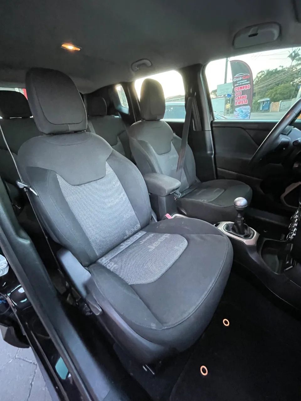 Jeep Renegade 1.8 4X2 Flex 16V Mec. 2017 - Foto 5