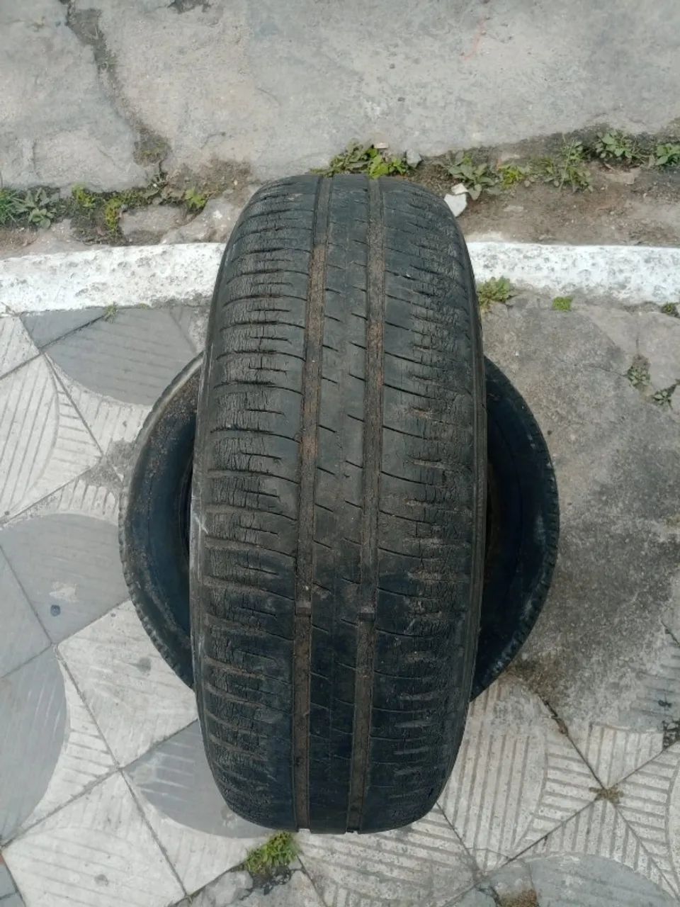 Pneu usado para Step com Roda Aro 14 - Foto 3