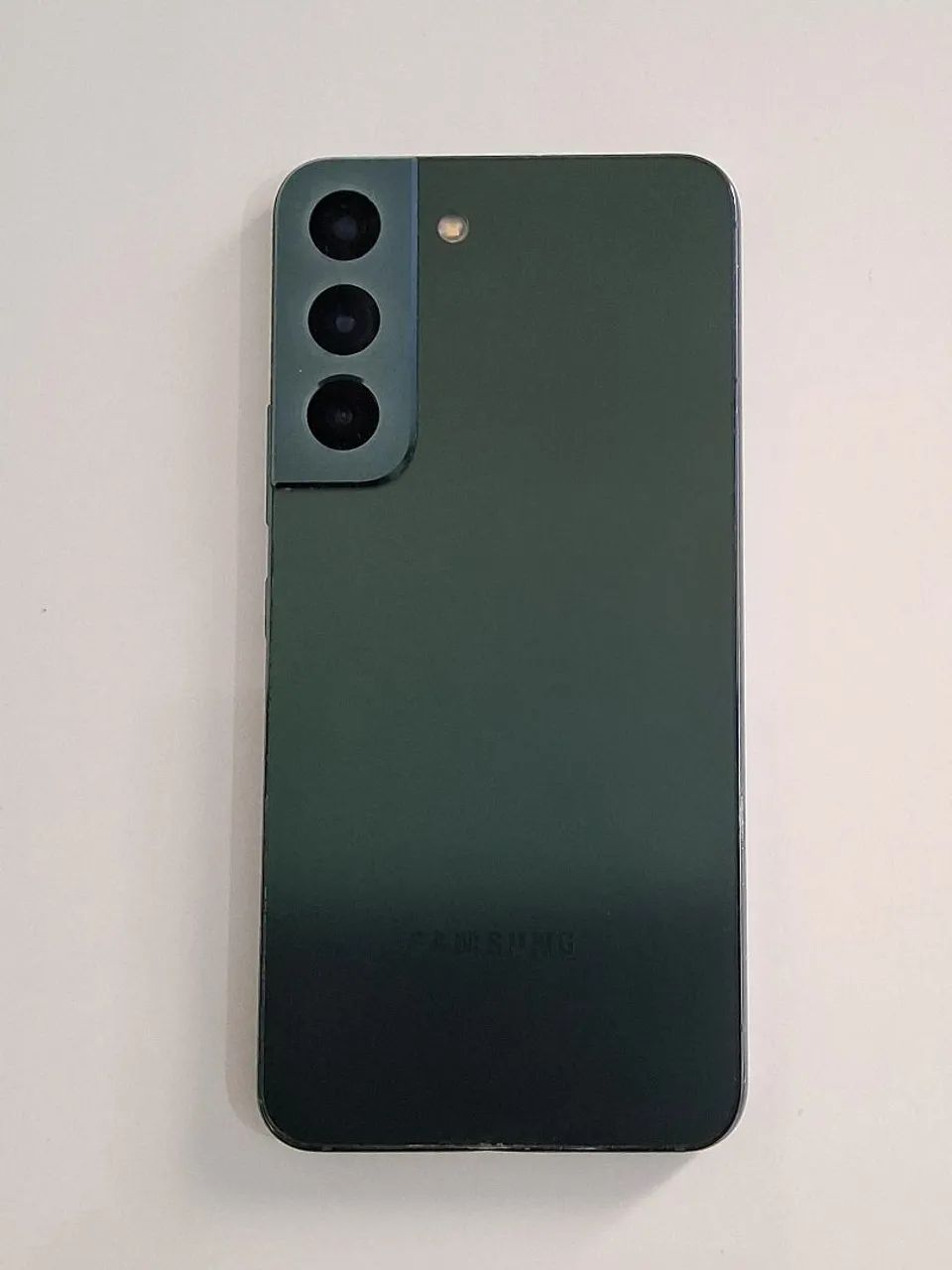 S22 com detalhe no display - Foto 3