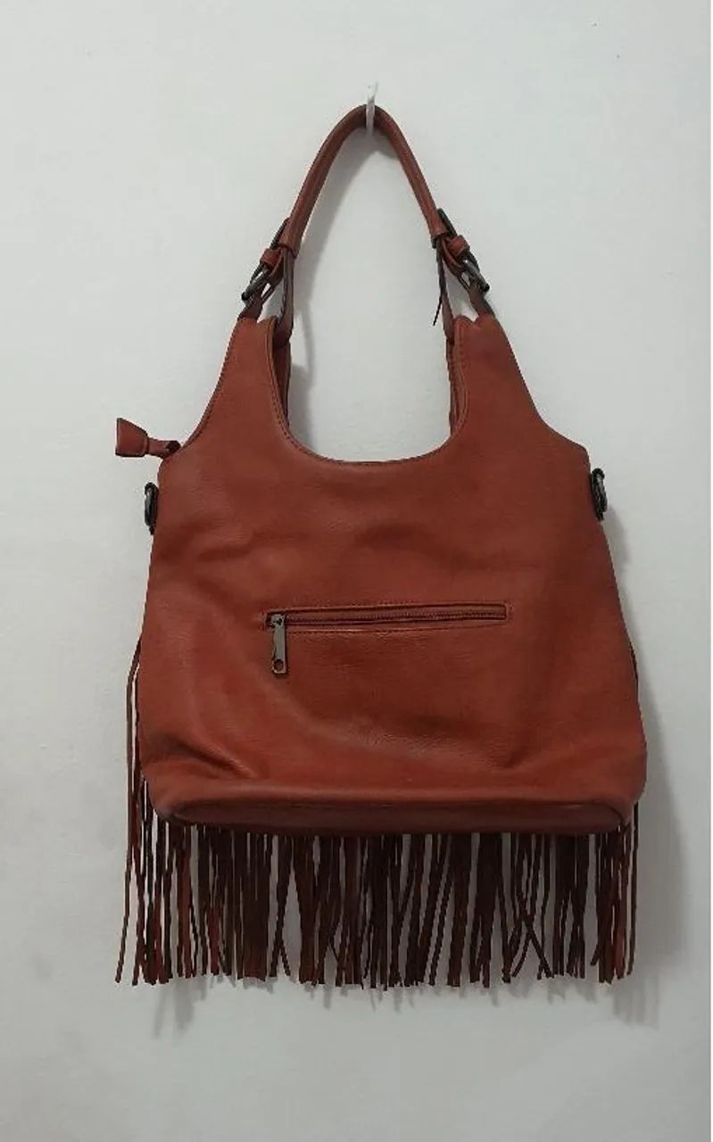 Bolsa de couro com franjas marrom - Foto 2