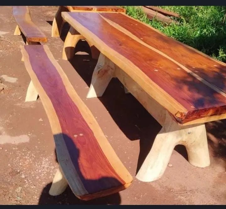 Mesa rústica madeira pura