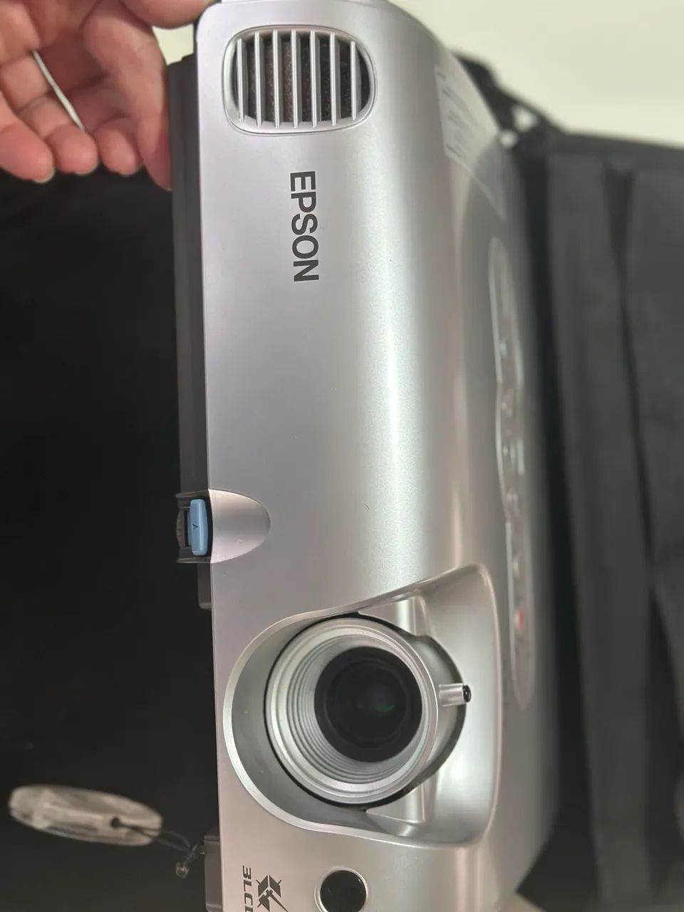 Projetor Epson EMP- S3 (Manual, bolsa, cabo, controle) - Foto 4
