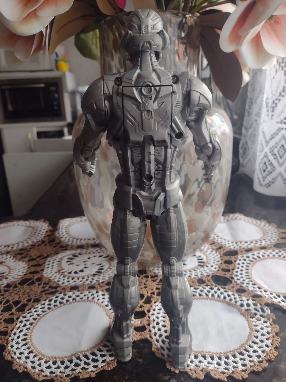  boneco eletrônico Ultron da Marvel  - Foto 2
