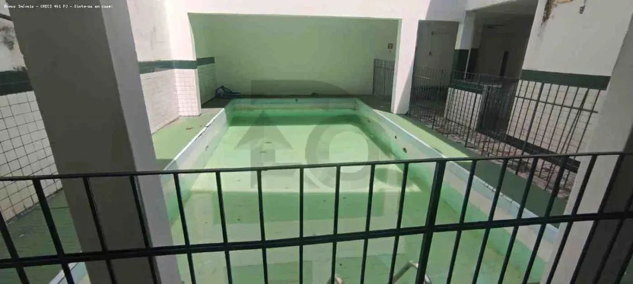 Casa Ampla Para Venda no Suissa com 600m² e Garagem para 9 Carros - Foto 5