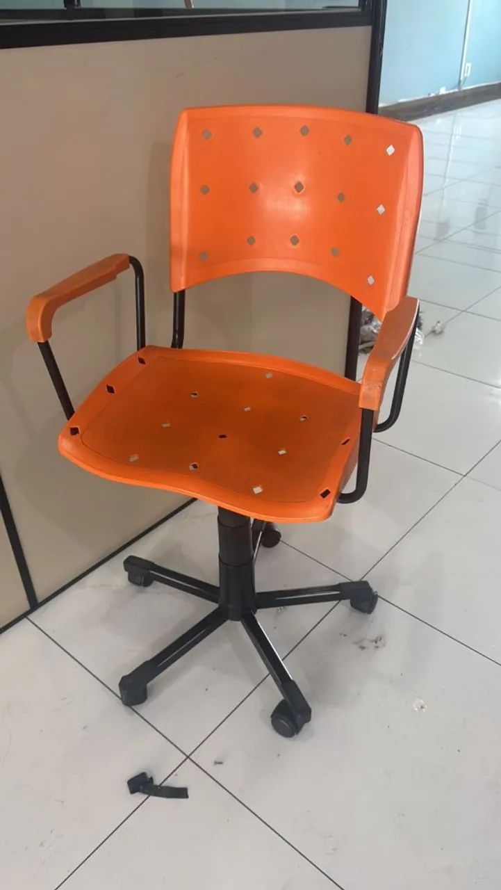 Cadeira giratória para escritório 