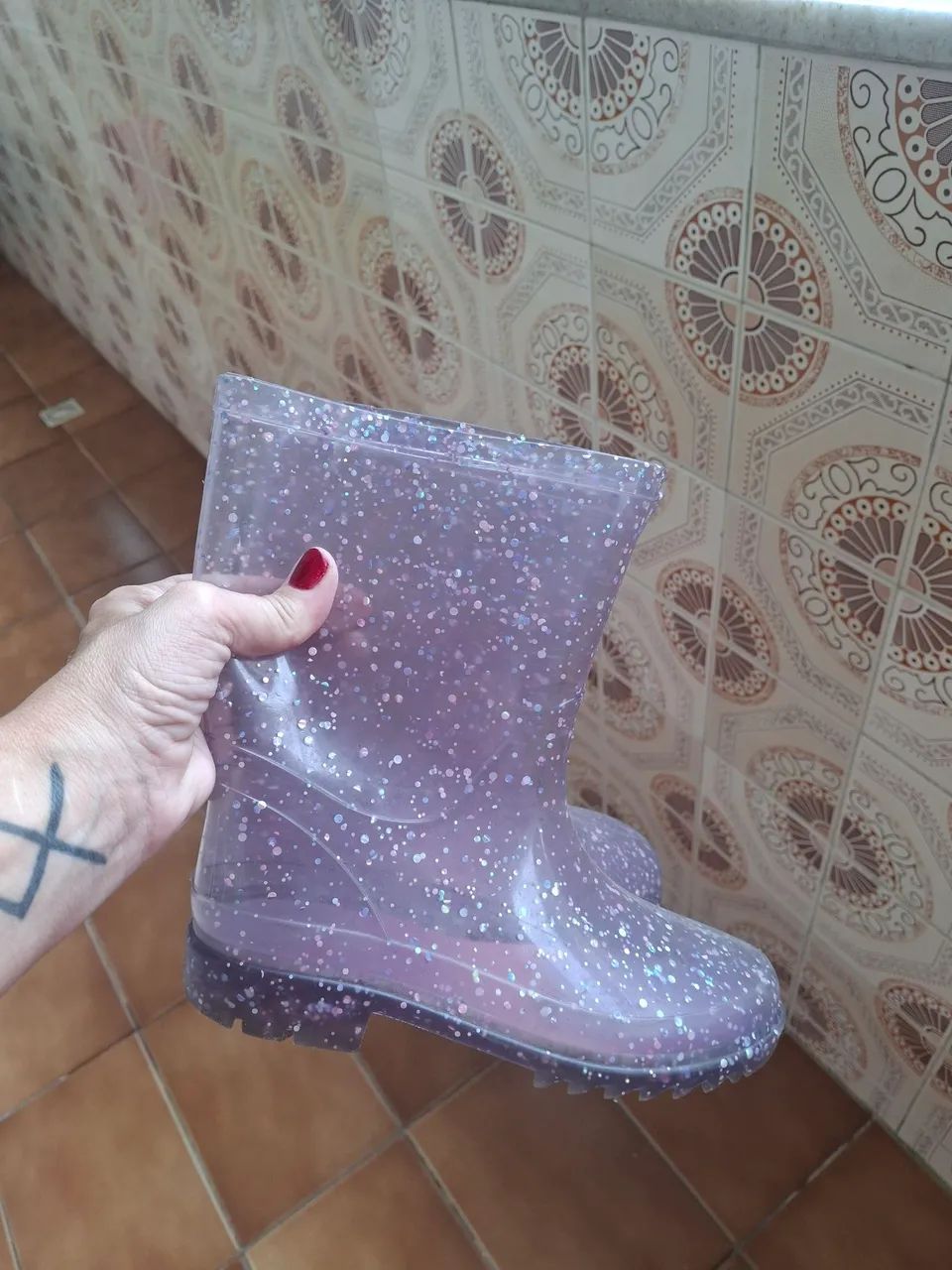 Bota infantil chuva com luzes - Foto 2
