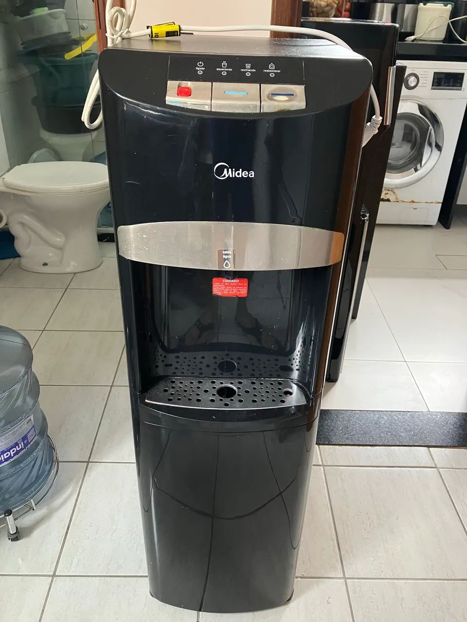 Bebedouro Midea vertical