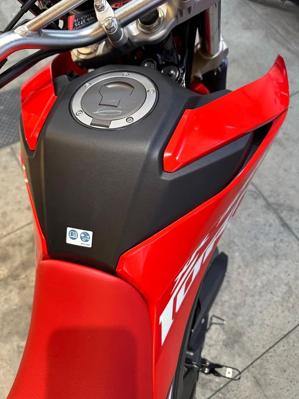 XR 300L TORNADO Special Edition - Foto 2