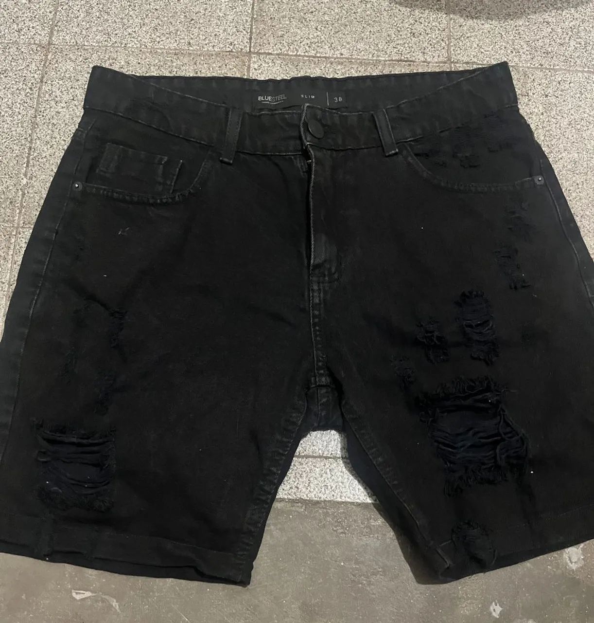 Bermuda Preta Tamanho 38 