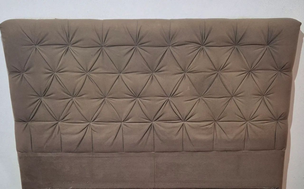 Cabeceira casal em suede
