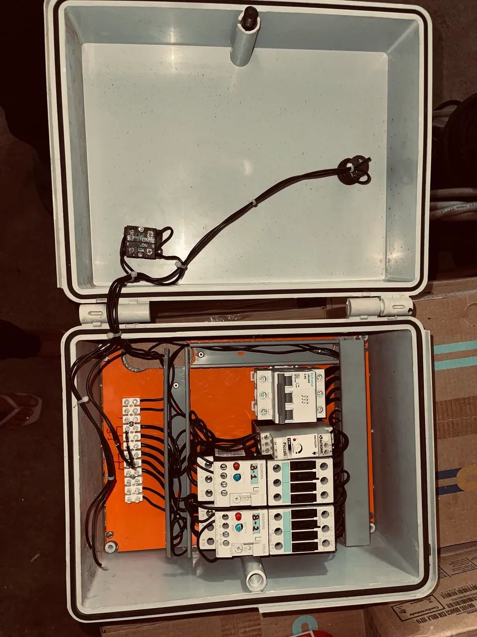 Quadro de comando elétrico  - Foto 3
