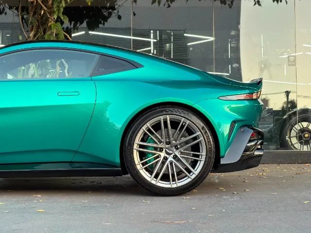 Aston Martin Vantage S Coupe 4.0 V8 680cv, foto 6 de 20