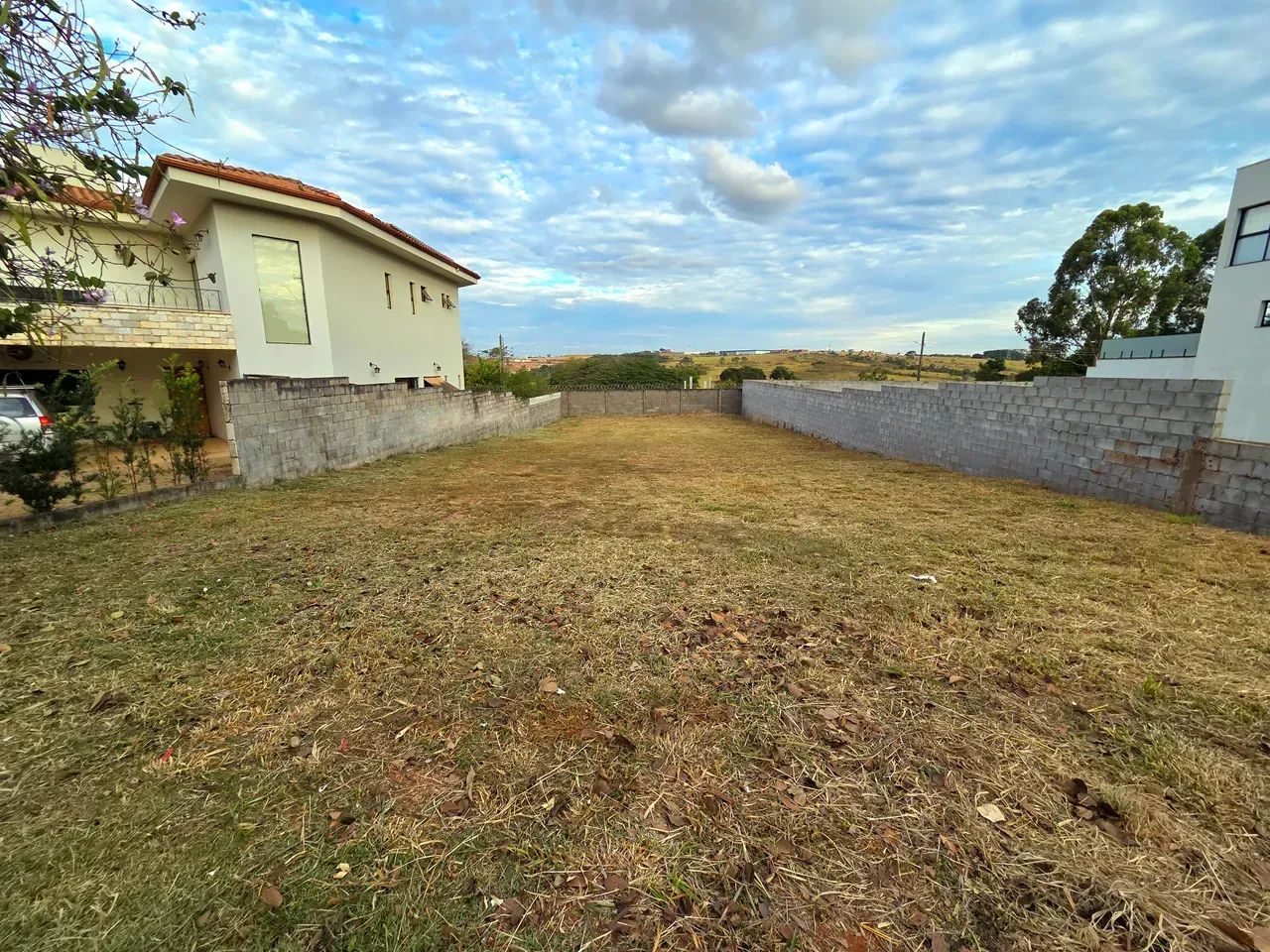 Oportunidade: Lote em condomínio fechado com com 594m² - Foto 4