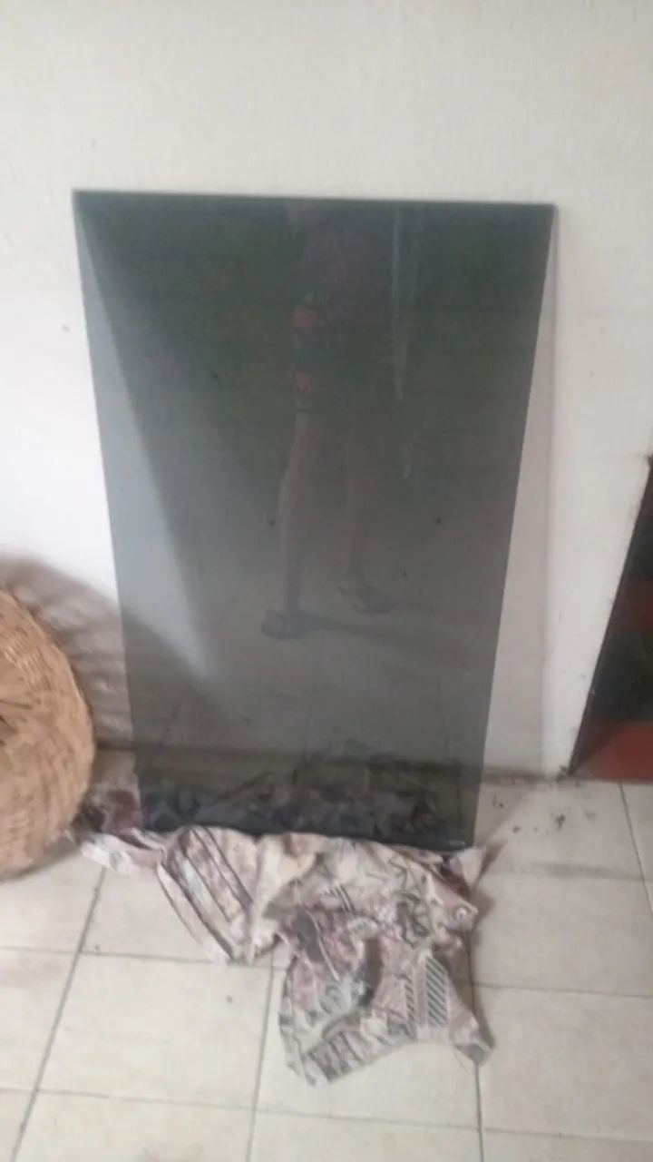 Tampo de mesa em vidro fumê super resistente em perfeito estado