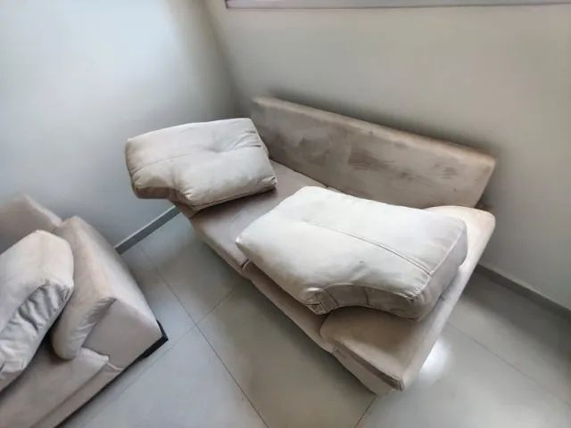 Conjunto sofá 2 e 3 lugares almofadas soltas - Foto 3