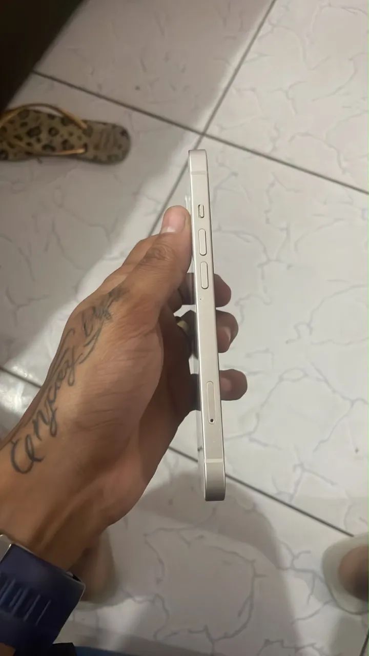 IPHONE 13 MUITO NOVO - Foto 4