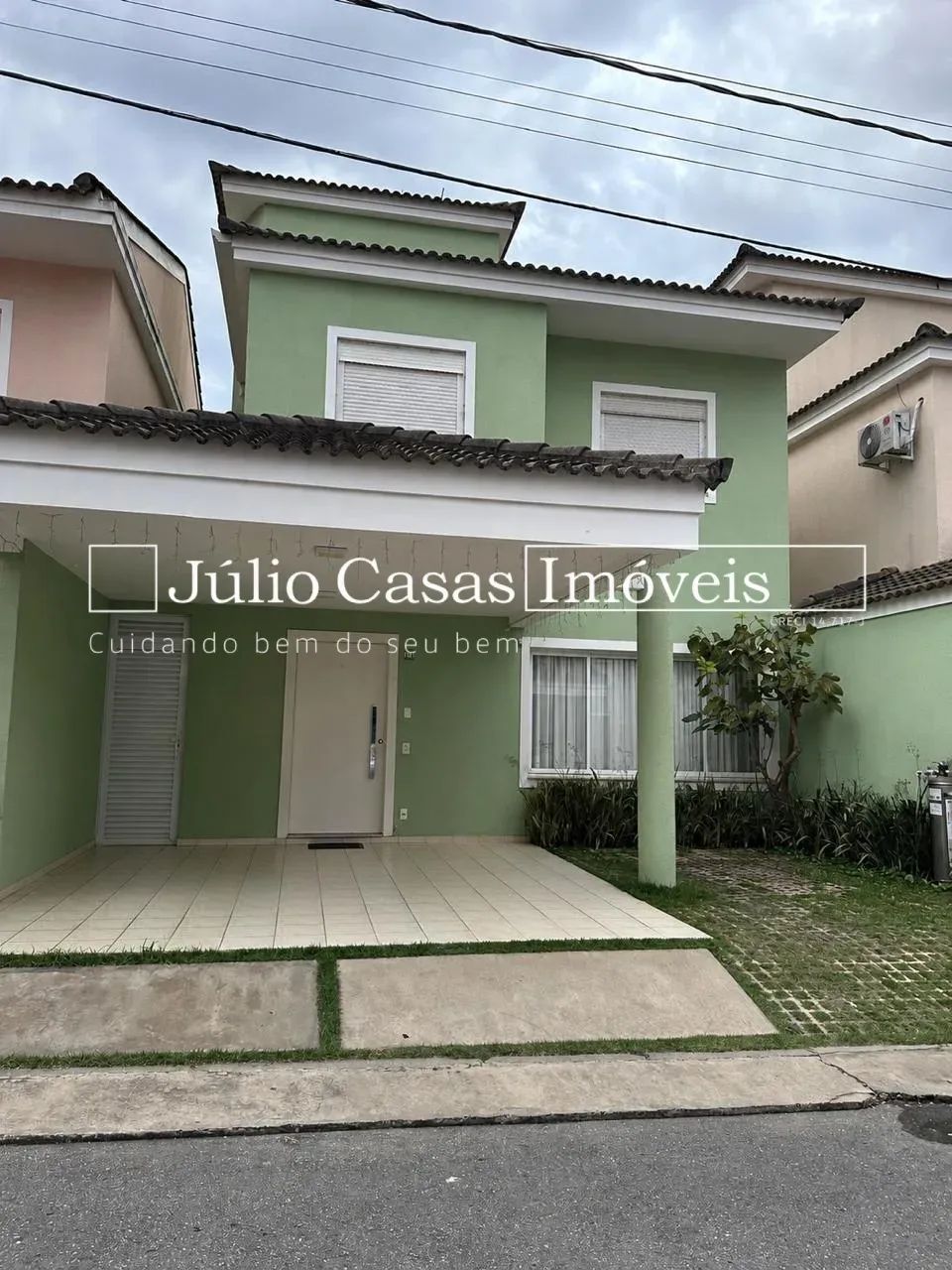 OPORTUNIDADE NO CONDOMÍNIO VILA GRIMALDI COM 3 SUITES? SOROCABA