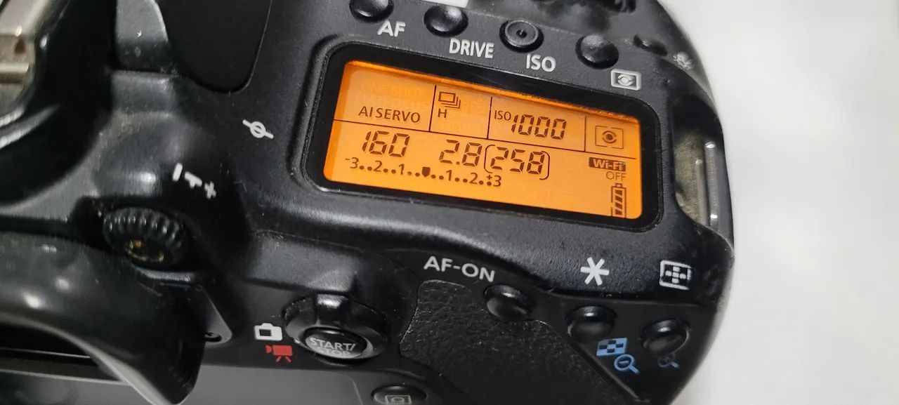 Camera cânon 80d - Foto 2