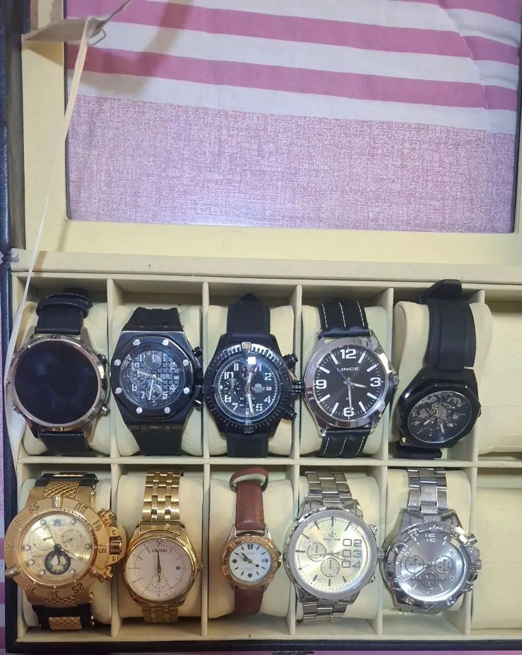 Relógios cada um por R$150