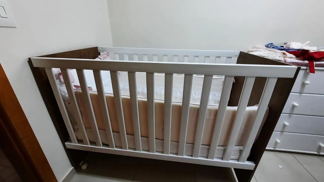 Berço acompanha colchão. - Foto 5