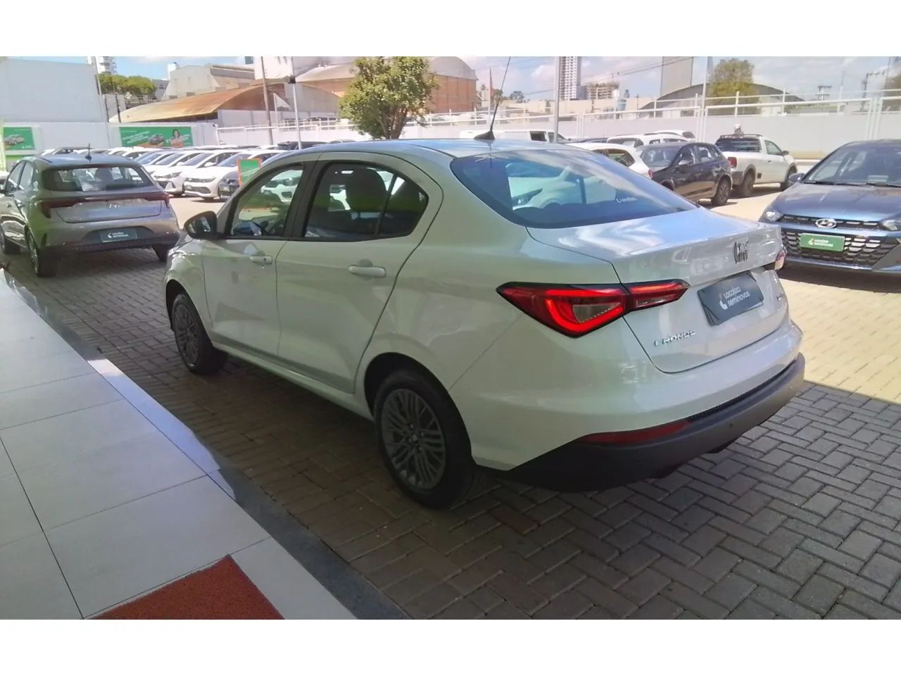 Fiat Cronos Precision 1.3 16V Flex Aut. 2026 - Foto 4