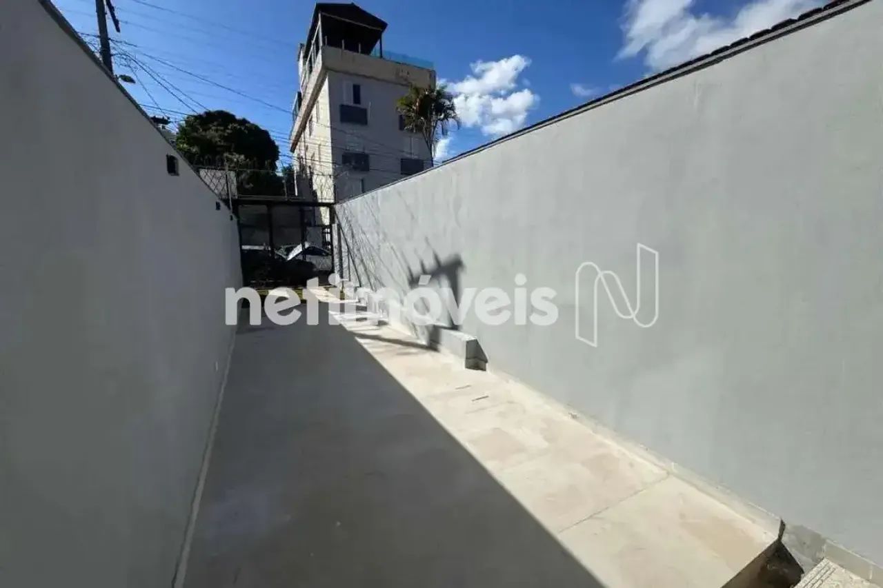 Casa com 2 Quartos e 2 Suítes à venda, 3 vagas, 132m²; - Copacabana - Foto 3