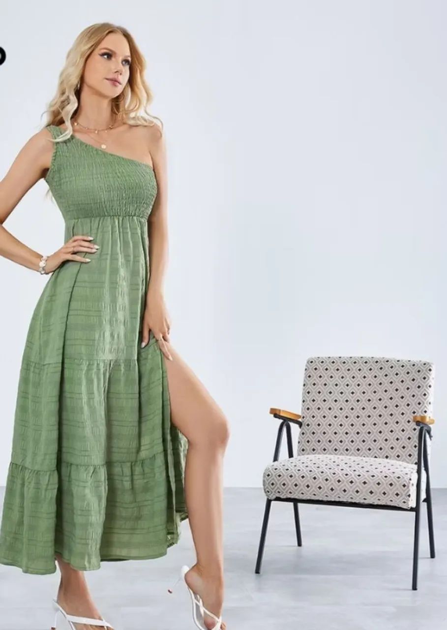 Vestido Verde com fenda lateral  - Foto 5