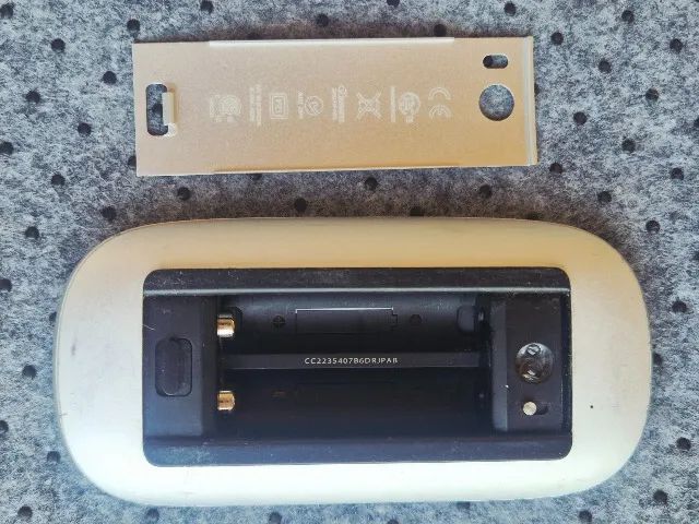 Apple Magic Mouse 1 Sem Fio Bluetooth A1296 - Foto 4
