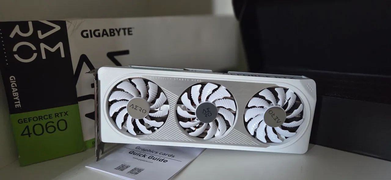 Nvidia Geforce RTX 4060 Gigabyte Aero