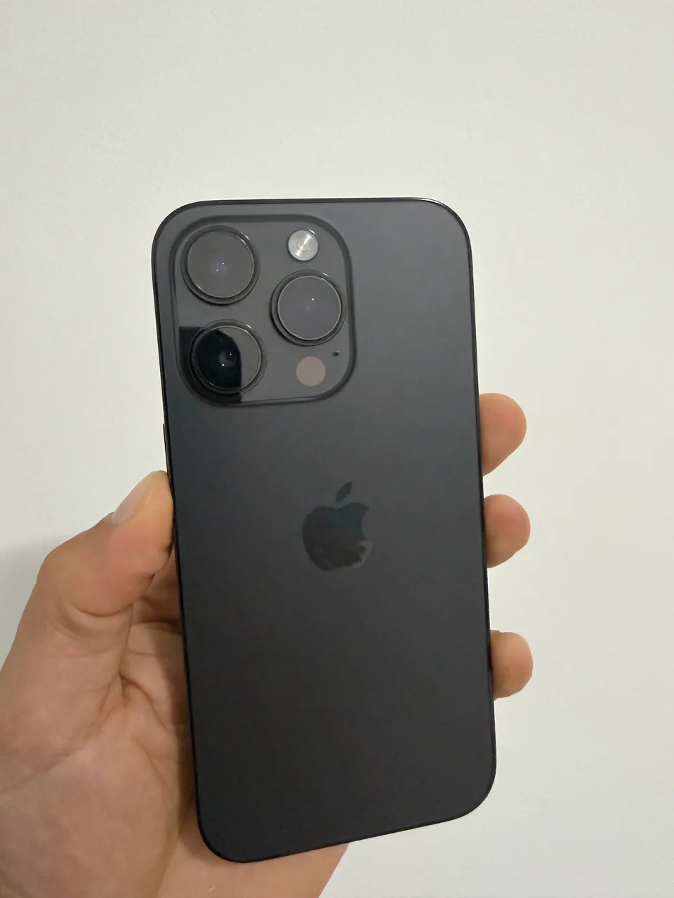 iPhone 14 Pro 256GB Branco Saúde de bateria 88% R$ 4.600,00 Semi
