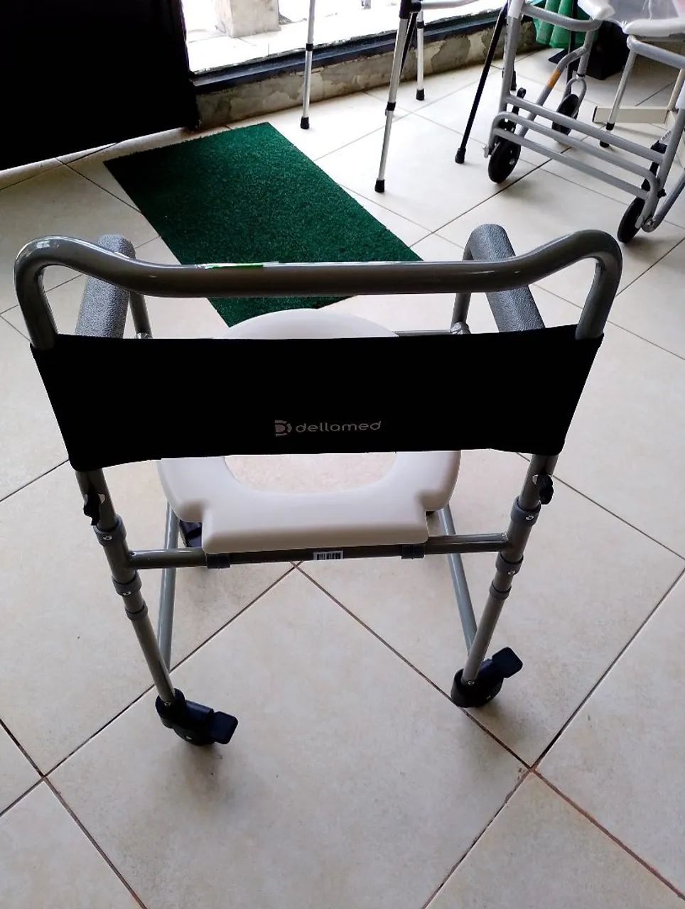 Cadeira de rodas de banho - Foto 2
