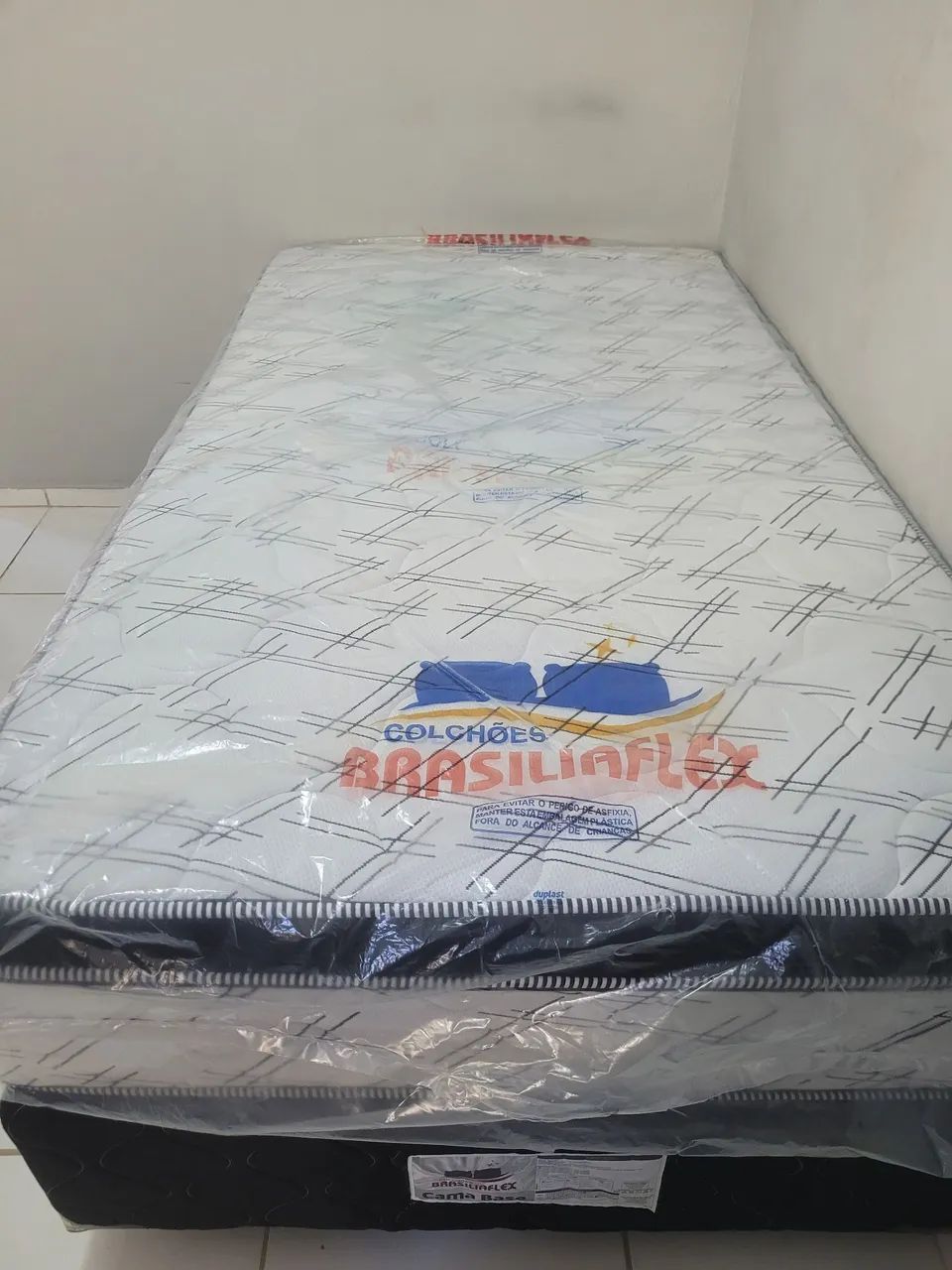 Vendo cama viuvão - Foto 2