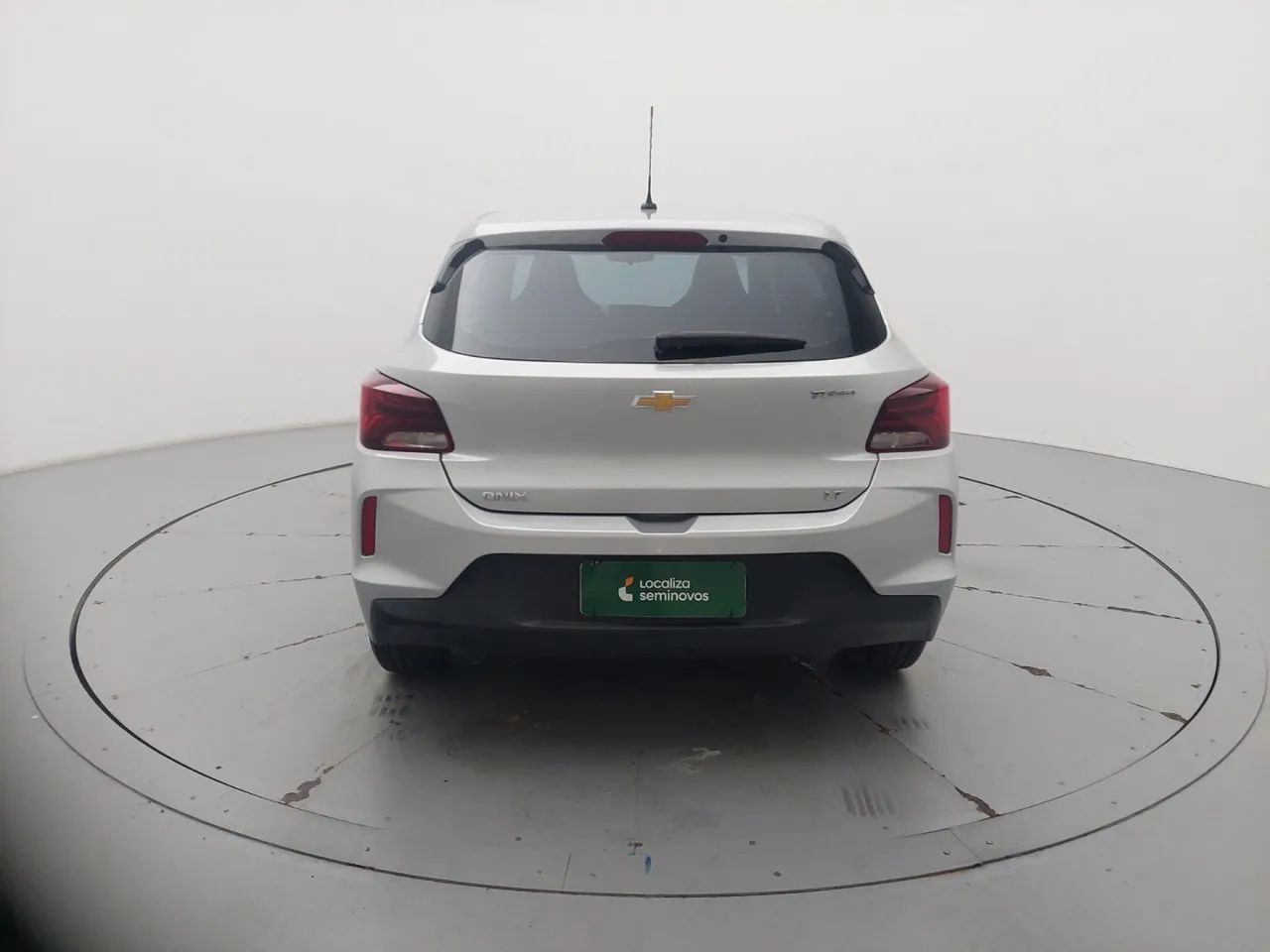 Chevrolet Onix Hatch LT 1.0 12V TB Flex Aut. 4P, foto 4 de 18