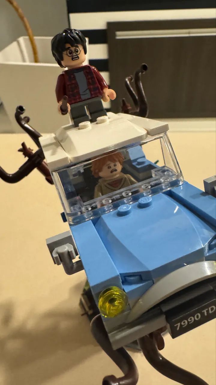 LEGO Harry Potter Hogwarts 75954 + 75953 - Foto 2