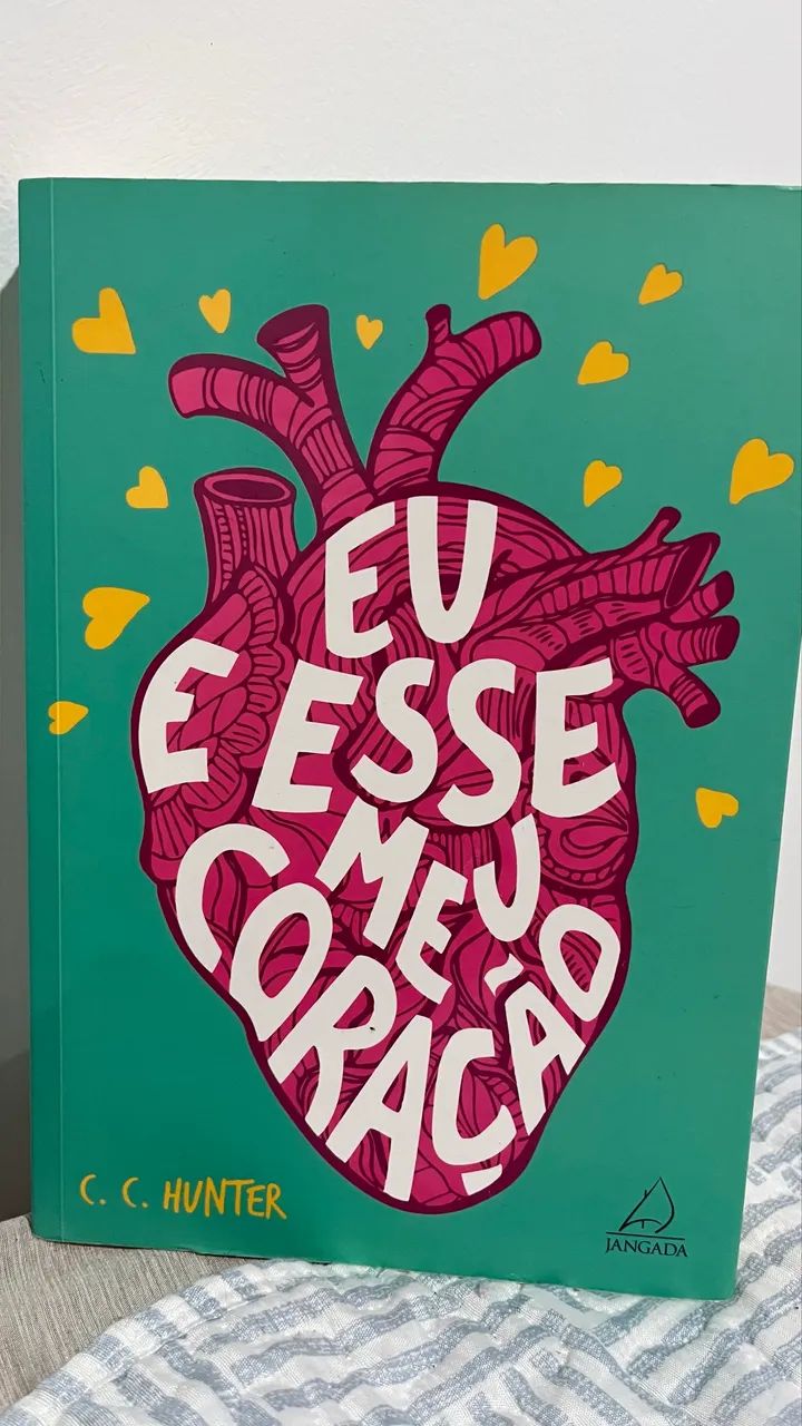 LIVRO EU E ESSE MEU CORAÇÃO