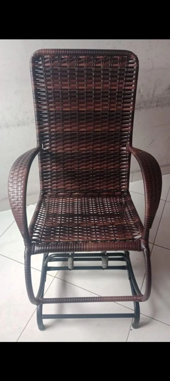 Cadeira de balanço  - Foto 3