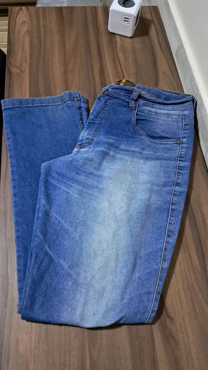 Lote 25 Roupas Bazar masculinas $100 - Foto 2