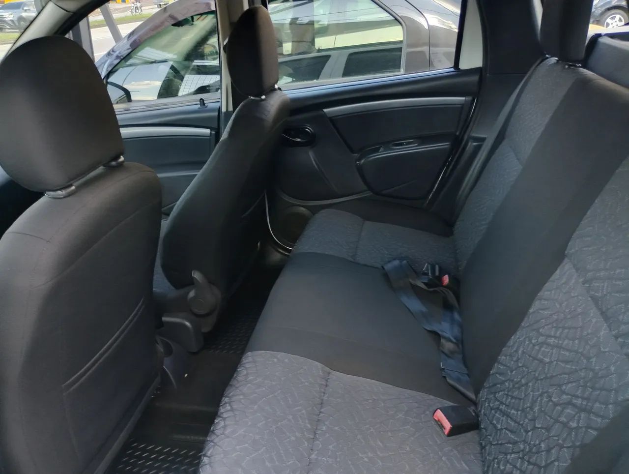 Renault Duster Expression 1.6 Hi-flex 16V Mec. 2015 - Foto 5