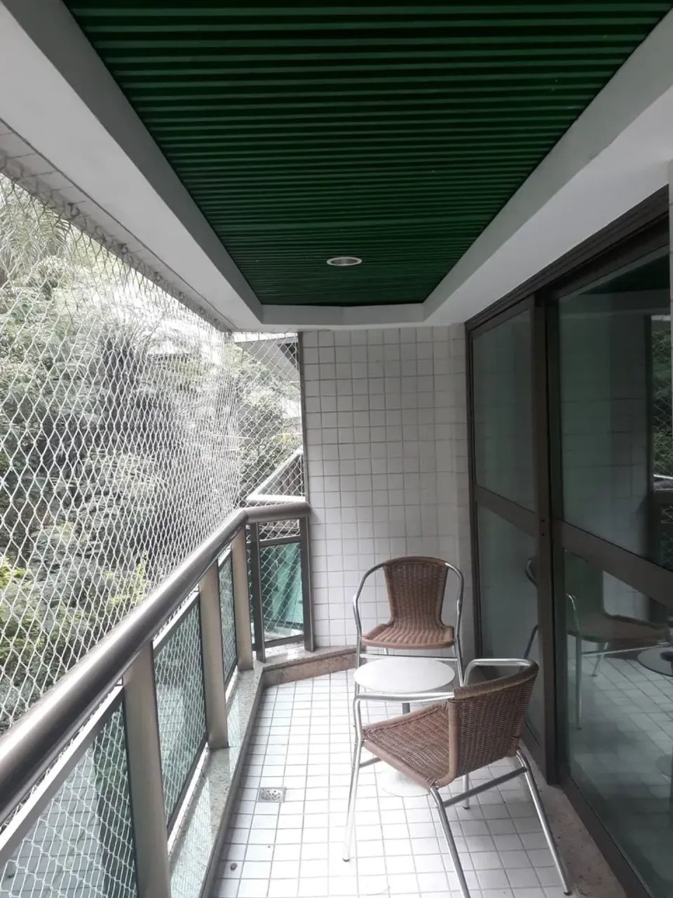 ESPETACULAR FLAT NA LAGOA COM SERVICOS!!! - Foto 3
