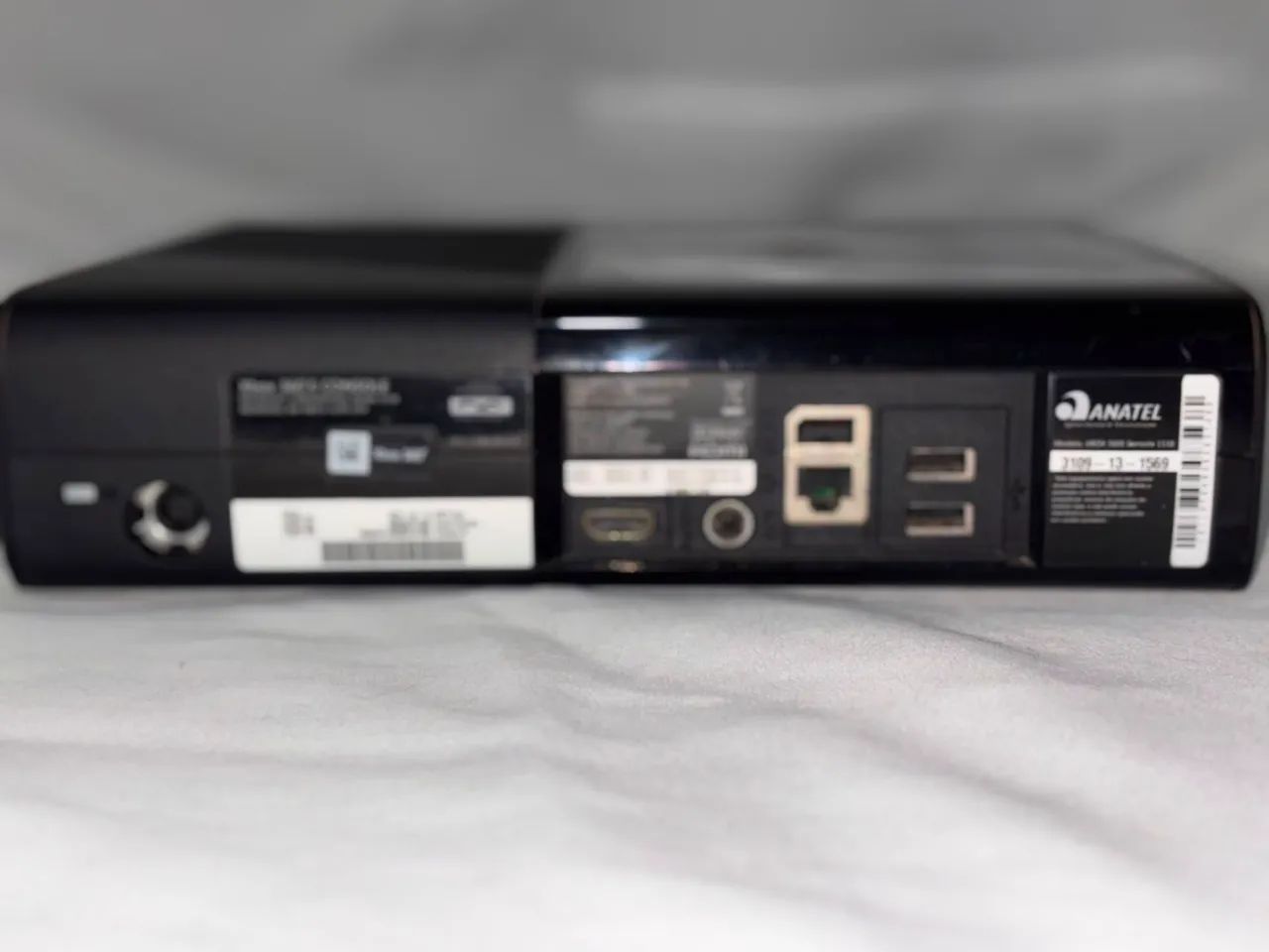 Xbox 360 Super slim Desbloqueado com Kinect - Foto 2
