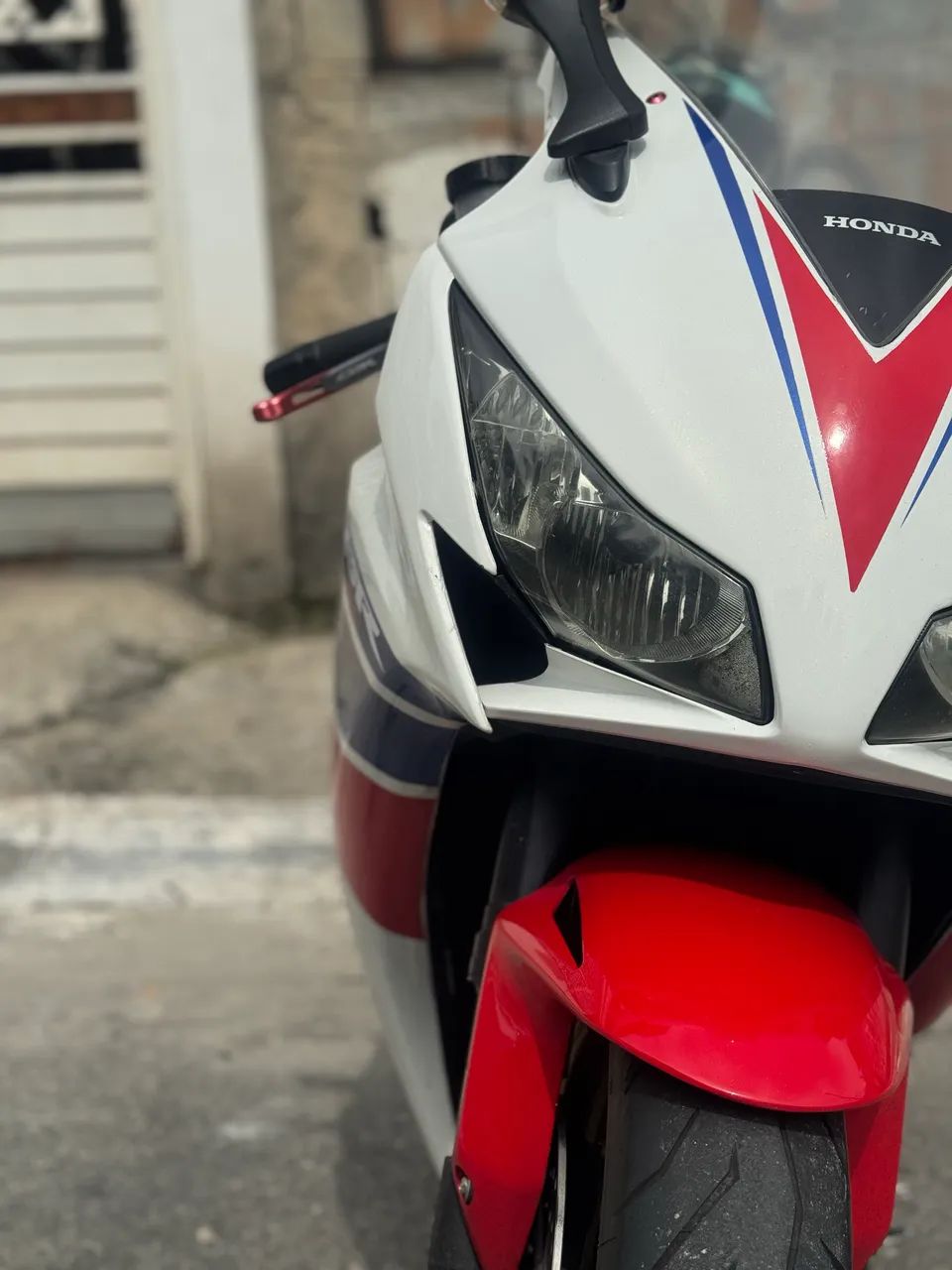 CBR 1000 RR  - Foto 2