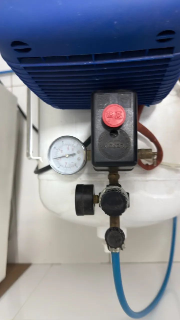 Compressor Odontológico  - Foto 4