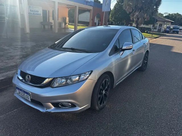 Honda Civic Civic Sedan LXR 2.0 Flexone 16V Aut. 4p 2014
