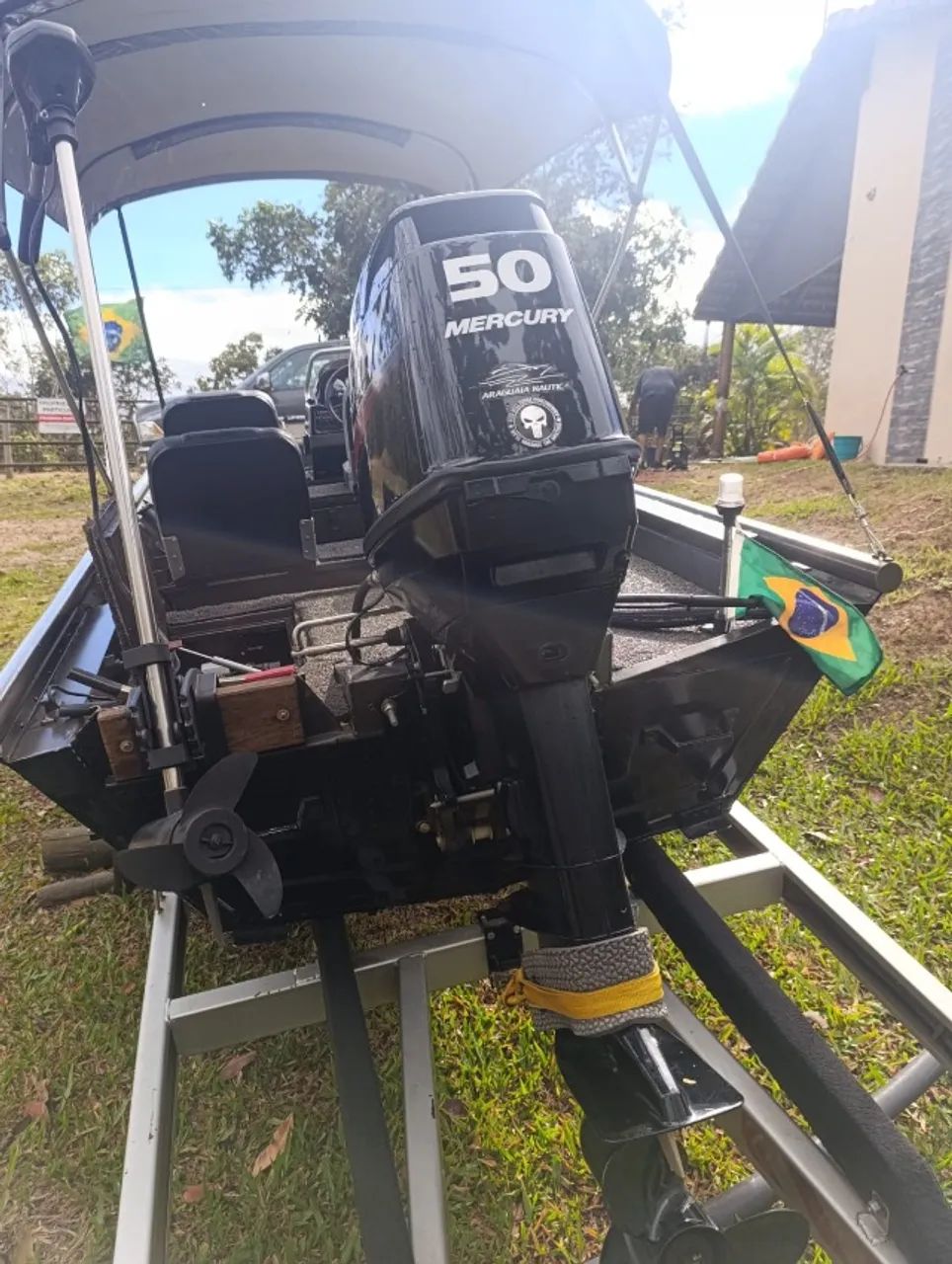 EMBARCAÇÃO 6 METROS + MOTOR MERCURY 50HP ELPTO - Foto 10