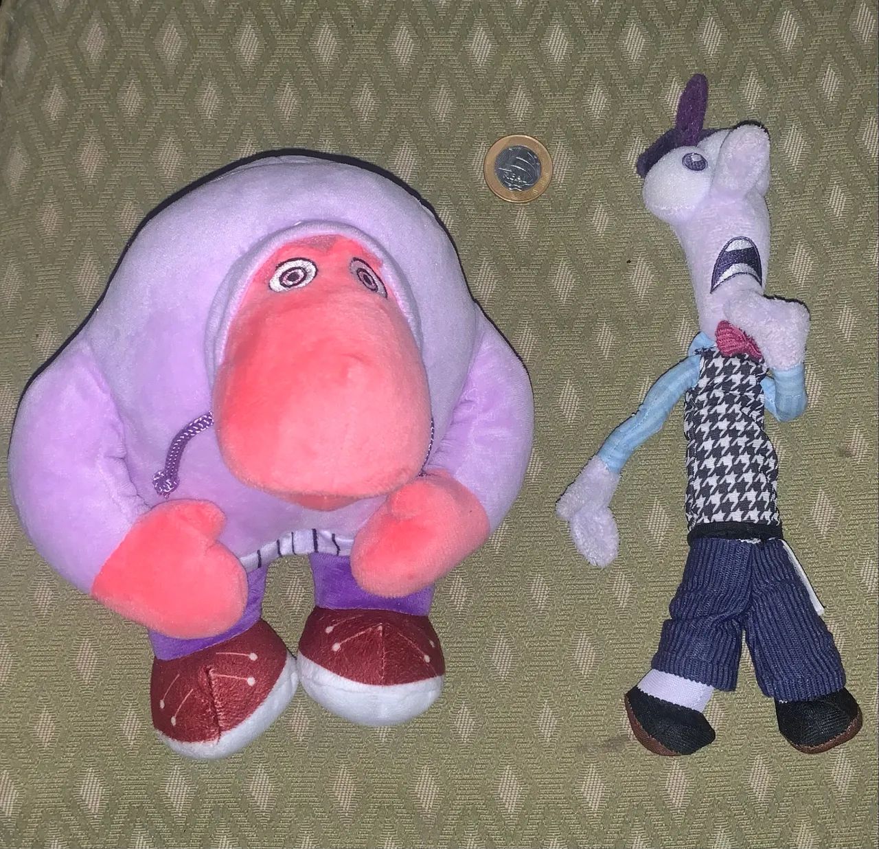 2 Bonecos Plush Divertida Mente Vergonha e Medo originais - Foto 3