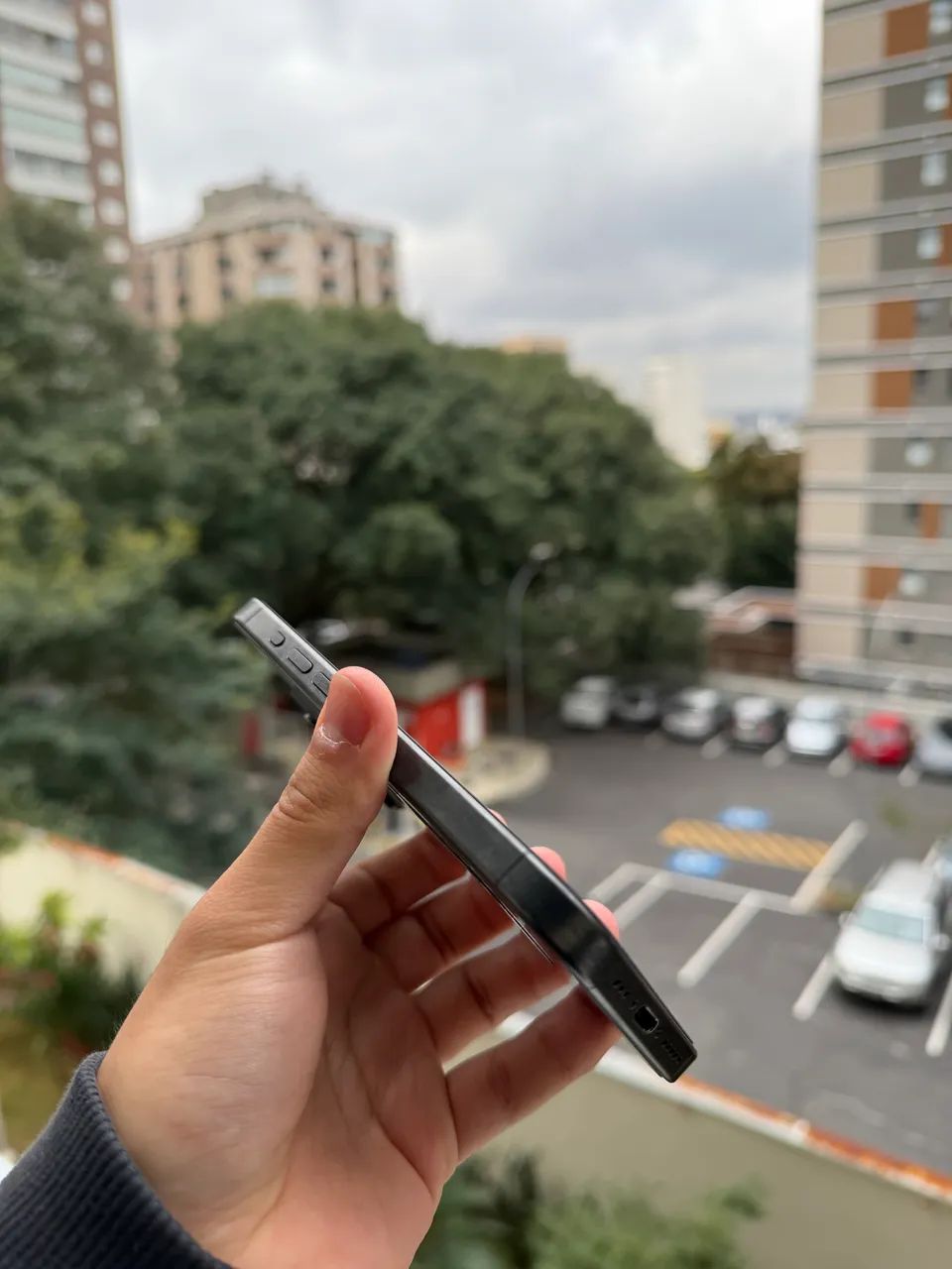 IPHONE 15 PRO - Foto 2